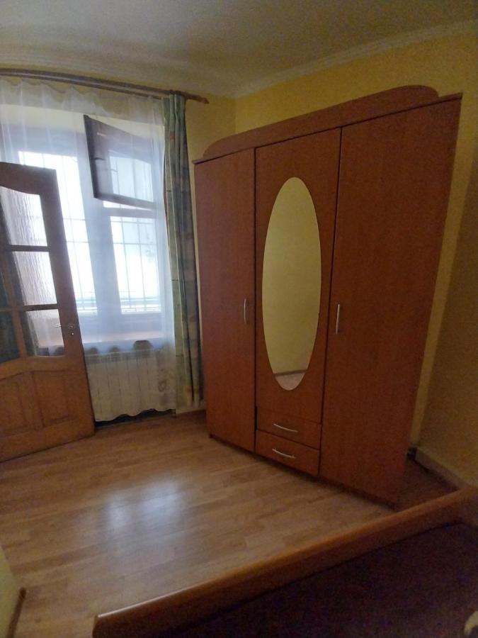 2 Ком Апартаменти На Пл Ринок Lviv Exteriör bild